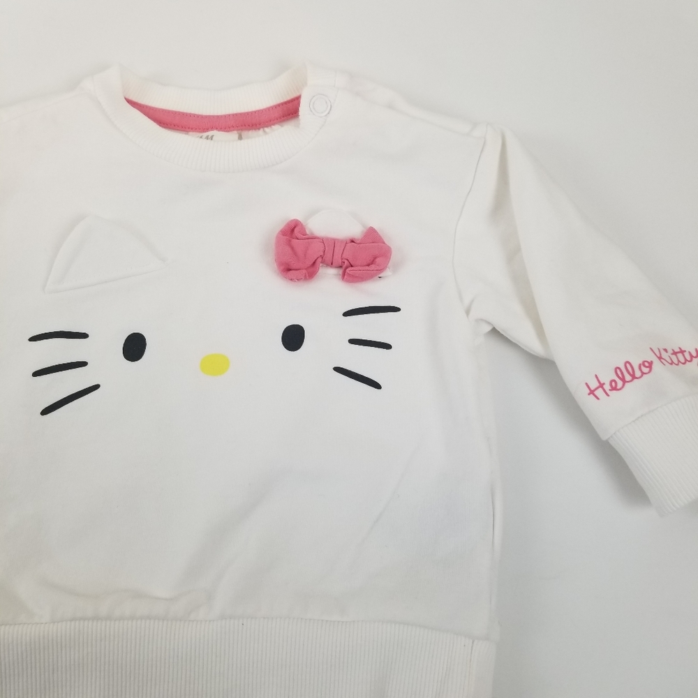 Hello Kitty 2-4 months‎ - Picture 2 of 4